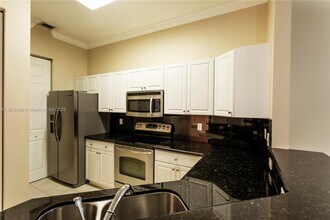 4402 SW 160th Ave in Miramar, FL - Building Photo - Building Photo