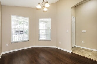 5849 Sand Key Ln in Wesley Chapel, FL - Building Photo - Building Photo