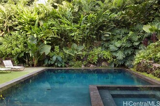3671 Diamond Head Cir in Honolulu, HI - Building Photo - Building Photo