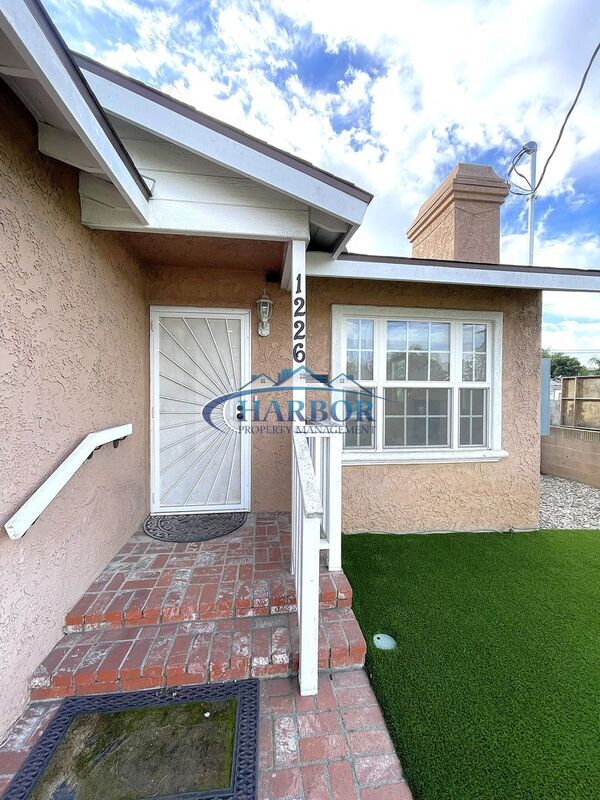 1226 W Don St in Los Angeles, CA - Building Photo - Building Photo