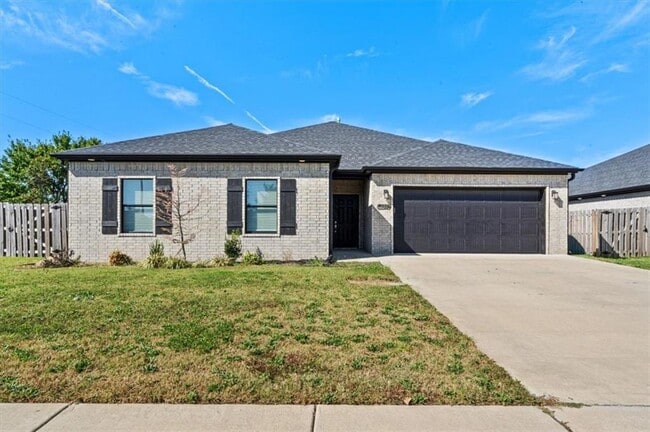 property at 200 Tricha Cir SW