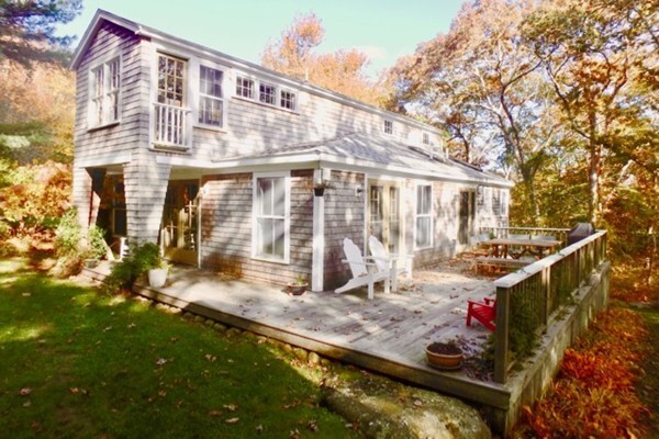 45 Buttonwood Farm Rd in West Tisbury, MA - Building Photo