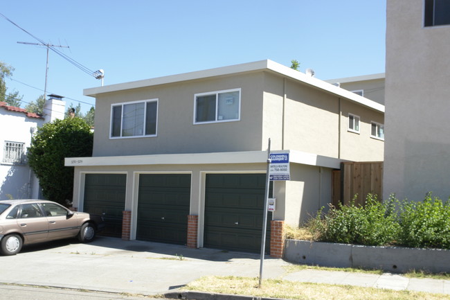 3290-3294 School St in Oakland, CA - Building Photo - Building Photo