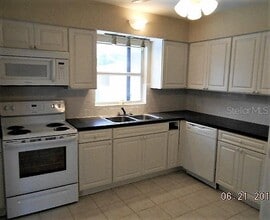 4201 Benson Ave N in St. Petersburg, FL - Building Photo - Building Photo