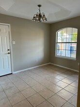 7303 Wagner Ct in Laredo, TX - Foto de edificio - Building Photo