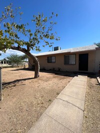 2172 E Irene Vista in Tucson, AZ - Building Photo - Building Photo