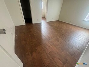 3804 Captain Dr in Killeen, TX - Building Photo - Building Photo