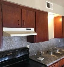 3065 E Weldon Ave in Fresno, CA - Building Photo - Building Photo