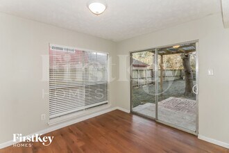 3311 Birch Creek Dr in Houston, TX - Building Photo - Building Photo