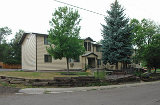 5805 Secrest Dr Apartments