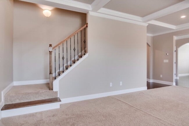 property at 260 Wentworth Pl