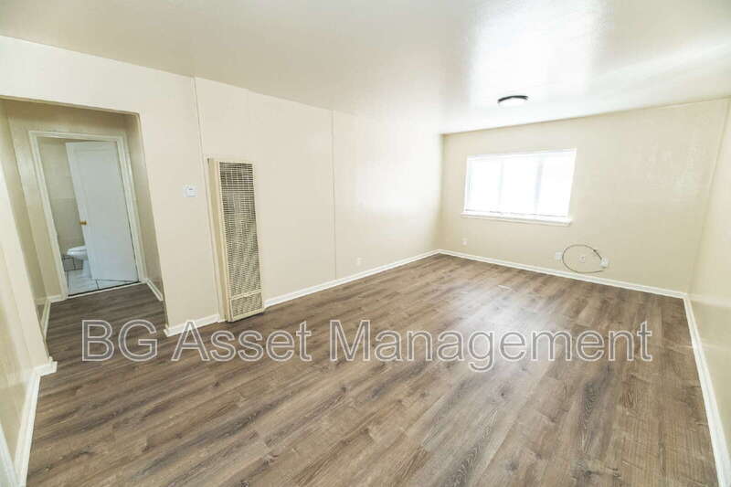 156 Marina Way in Richmond, CA - Building Photo