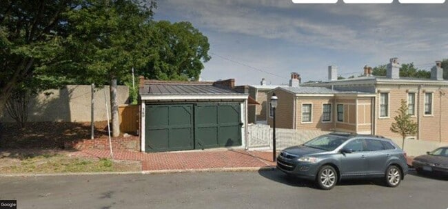 property at 260 N 22nd St