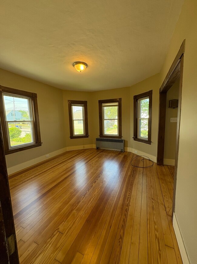 47 Hall St, Unit 47 Hall St