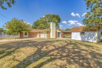 2439 S 123rd E Ave in Tulsa, OK - Building Photo - Building Photo