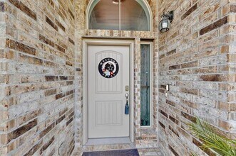 9137 Grovehurst Rd in Fort Worth, TX - Building Photo - Building Photo