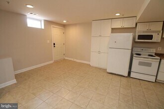 817 Linslade St-Unit -B1 in Gaithersburg, MD - Building Photo - Building Photo