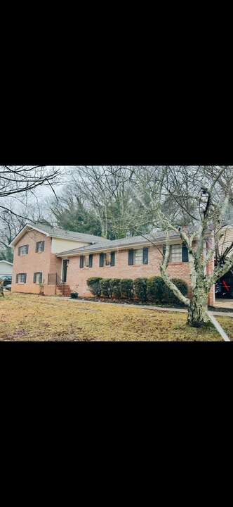 3241 Bomar Rd in Douglasville, GA - Building Photo