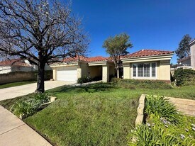 4539 McBeth Ct in Moorpark, CA - Building Photo