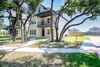 1301 Low Branch Ln in Leander, TX - Building Photo - Building Photo