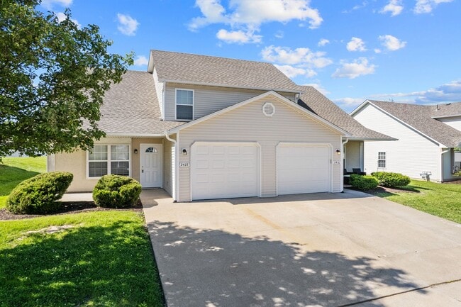 2416-2418-2418 Northampton Dr in Columbia, MO - Building Photo - Building Photo