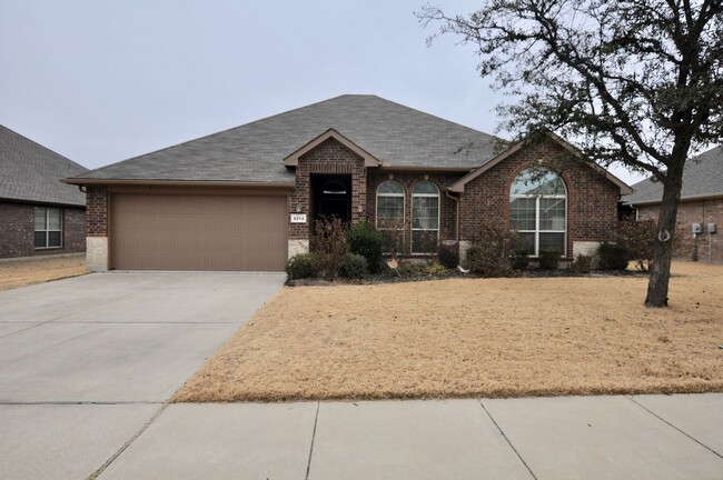 2212 Caroline Dr