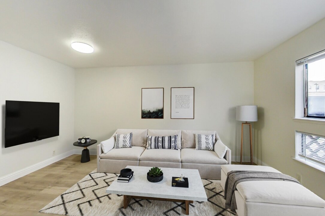 1421 38th Ave in Oakland, CA - Building Photo