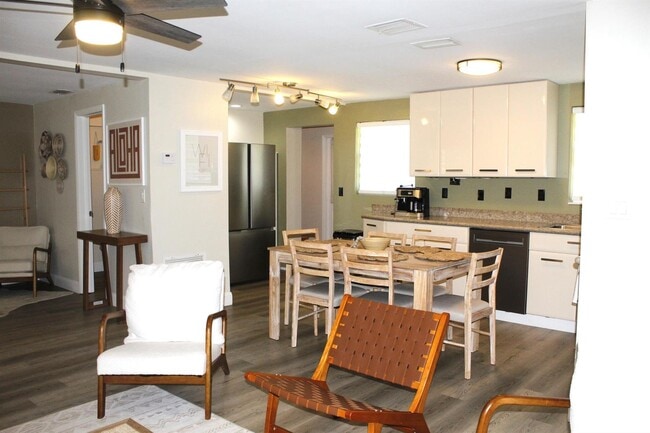 5893 Williamson Rd in Jupiter, FL - Foto de edificio - Building Photo