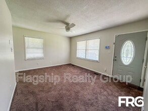 910 Holloman St in Mount Olive, NC - Building Photo - Building Photo