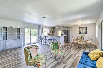 14310 NW 12th Ave, Unit 14310 in Miami, FL - Building Photo - Building Photo