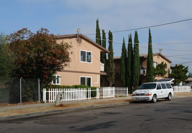 Coleen Court Apartments