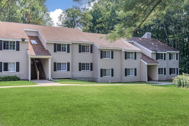 Fox Run Apartments