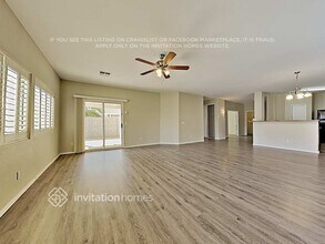 13133 W Ventura St in Surprise, AZ - Foto de edificio - Building Photo