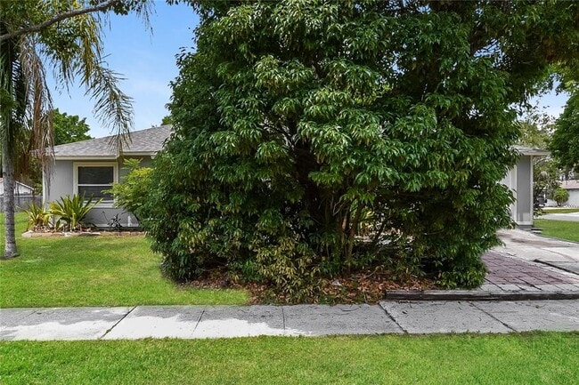property at 574 Sundown Ct