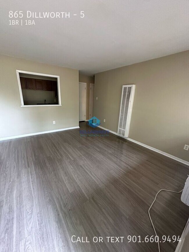 865 Dillworth St in Memphis, TN - Building Photo - Building Photo