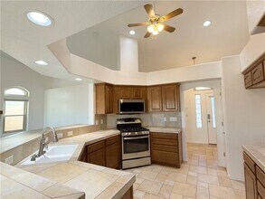 1747 E Winter Haven Dr in Mohave Valley, AZ - Building Photo - Building Photo