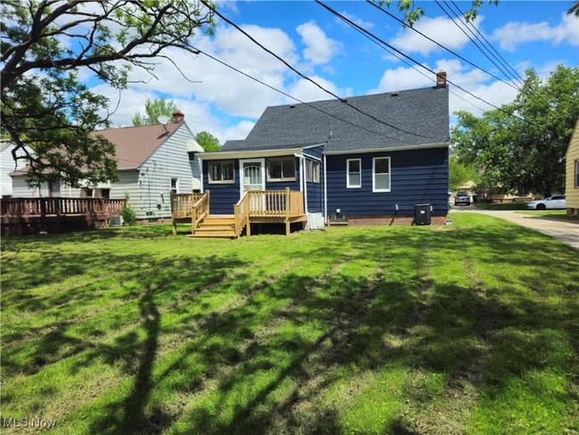 5200 Catherine St in Maple Heights, OH - Building Photo - Building Photo