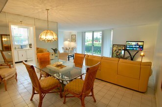 3575 S Ocean Blvd-Unit -112 in South Palm Beach, FL - Building Photo - Building Photo