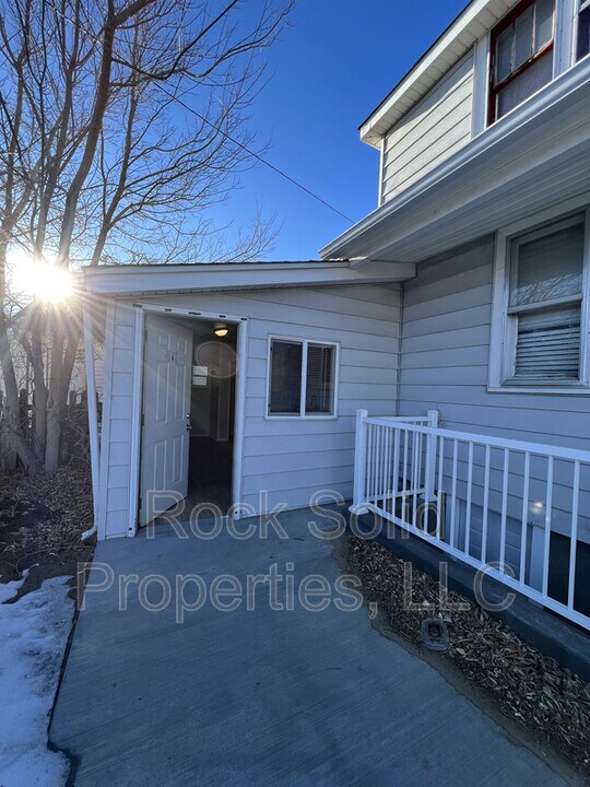 1610 Pebrican Ave in Cheyenne, WY - Building Photo