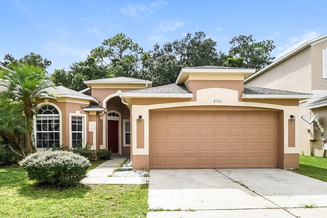 4926 Walnut Ridge Dr