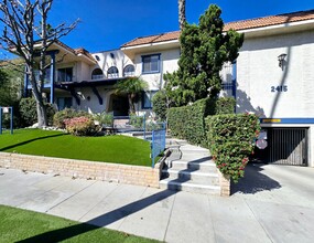 Harmony Court Apartments in Pasadena, CA - Building Photo - Building Photo