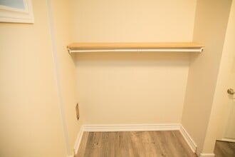 50 Laurel Ave in Toronto, ON - Building Photo - Building Photo