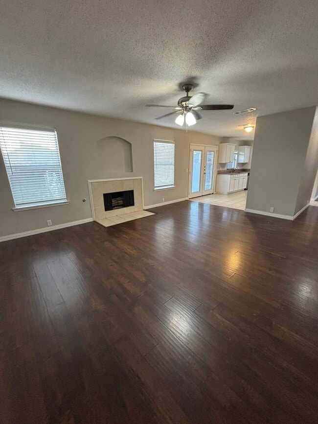 201 Waterford Dr in Wylie, TX - Building Photo - Building Photo