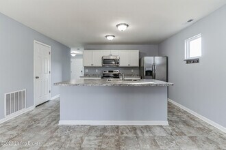 123 Gadwall Ct in Shepherdsville, KY - Building Photo - Building Photo