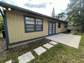 4265 Narcissus Ave in Lake Worth Beach, FL - Building Photo - Building Photo