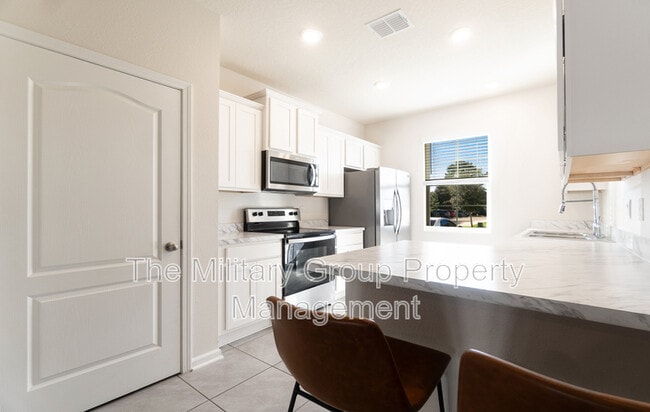 425 Running Wds St in Orange Park, FL - Building Photo - Building Photo