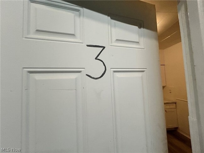 2232 W 103rd St in Cleveland, OH - Foto de edificio - Building Photo