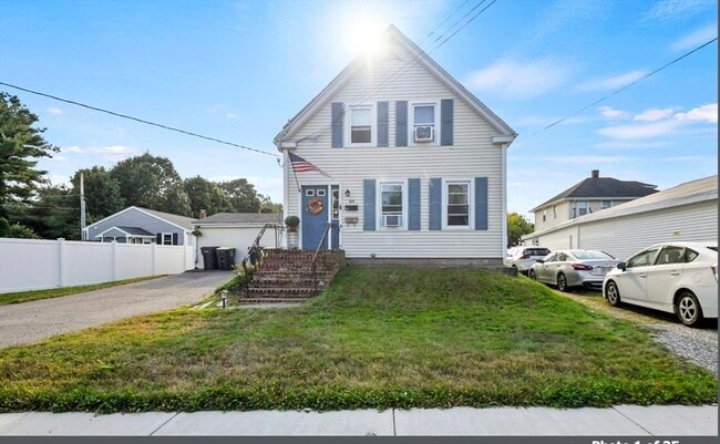 property at 89 E Main St