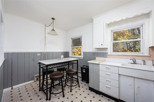 30 Lakeview Terrace-Unit -A in Mahopac, NY - Building Photo - Building Photo