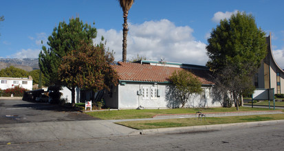 Sierra Vista Apartments in San Bernardino, CA - Building Photo - Building Photo